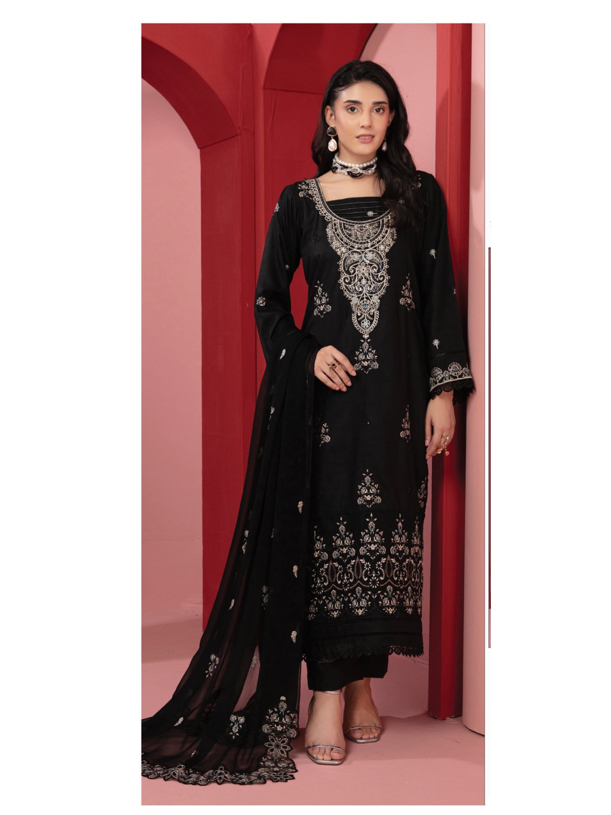 Jahanara 7001 - Black