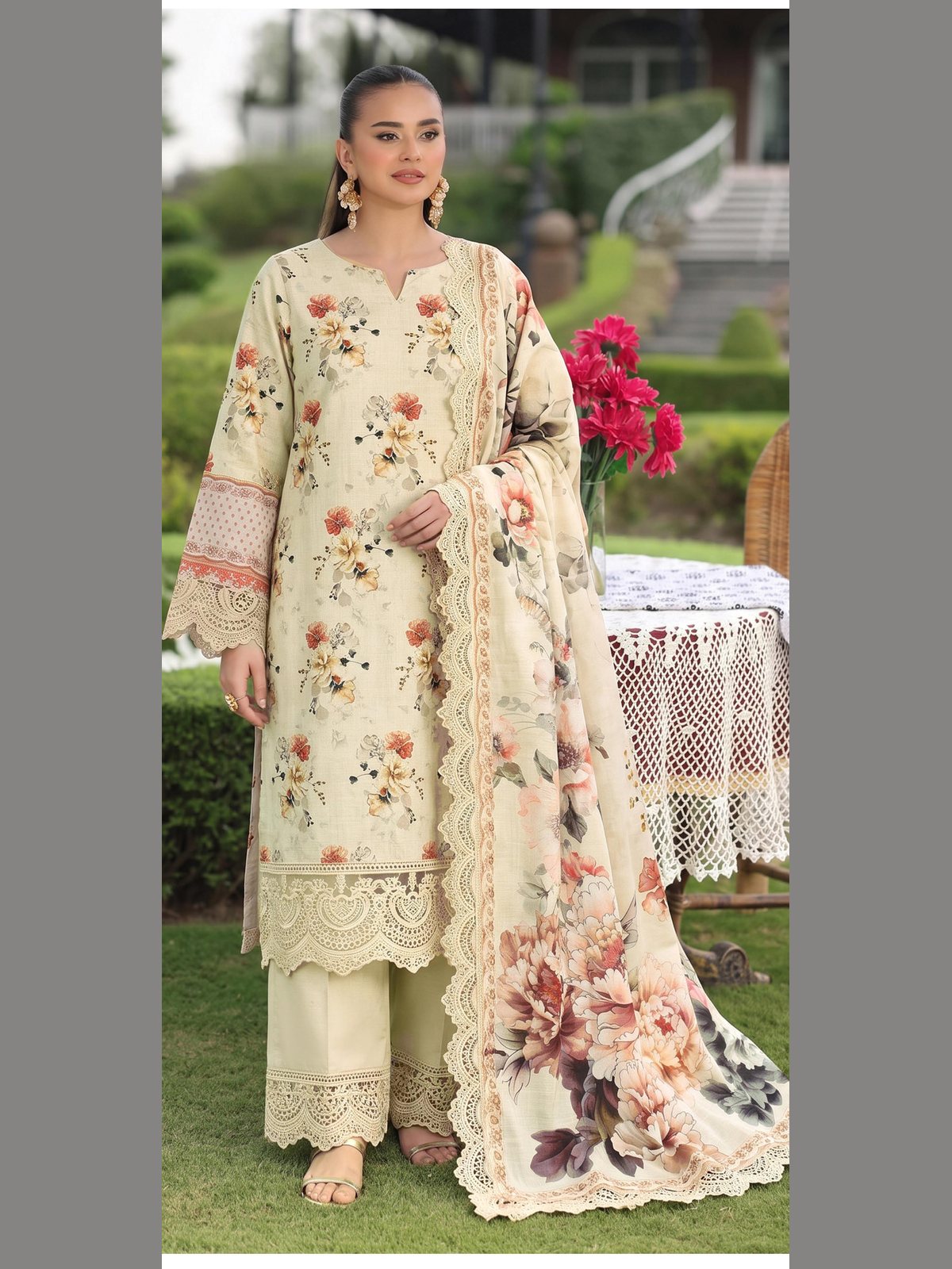 Malhaar Leila - Ivory
